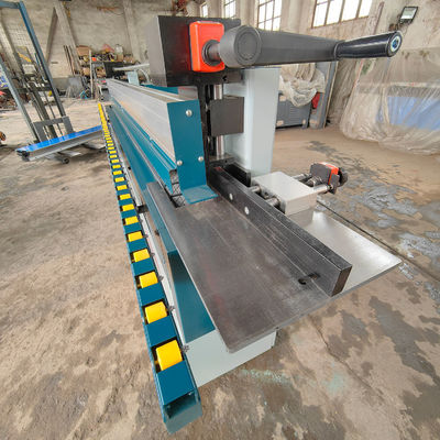Volledig automatisch vervoeren eind frezen Verticale spindel molder voor de grote vraag markt