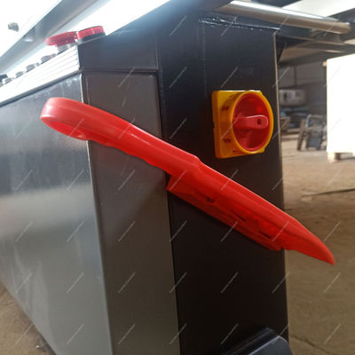 Phoenix Precision Houtbewerkingsmachine met dubbele lemmen Schuifzaag voor het snijden van hout