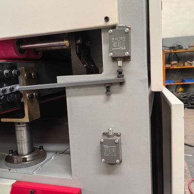 Houtbewerking Industriële vervaardiging Breedband Metalen Deburmachine voor nauwkeurig slijpen