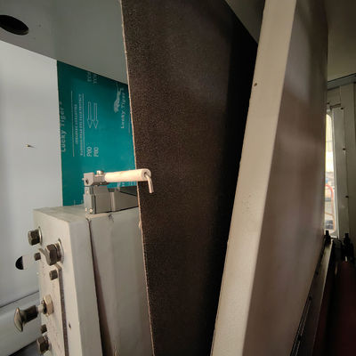 Volledig automatische houten vloerpoetsmachine voor het snijden en afwerken van metaal