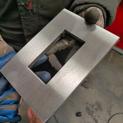 Makkelijk- te- R-G4-R800 slijppolijst Deburring Machine voor laser snijden plaat metalen borsten verwijdering