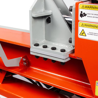 Industriële 28T houtverwerkingsmachine voor het snijden van brandhout met eenvoudige bediening en drie cilinders
