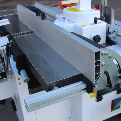 Multifunktioneel houtbewerkingsmachine voor de houtverwerking in restaurants