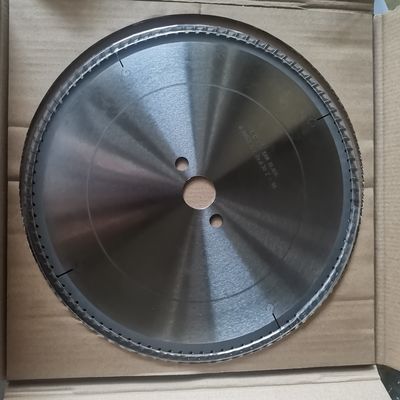 Tct Carbide materiaal legering Houtbewerking Circulaire zaagblad voor het snijden van massief hout