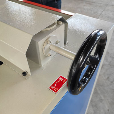 2.2kw Houtwerklijmmachine voor de montage van grote platen in bouwmaterialenwinkels