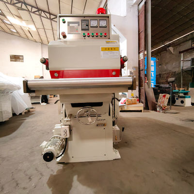 450 mm Max. Planeringsbreedte Dubbelzijdige planer voor houtbewerkingsapparatuur met hoge precisie