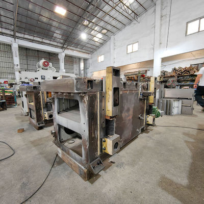 450 mm Max. Planeringsbreedte Dubbelzijdige planer voor houtbewerkingsapparatuur met hoge precisie