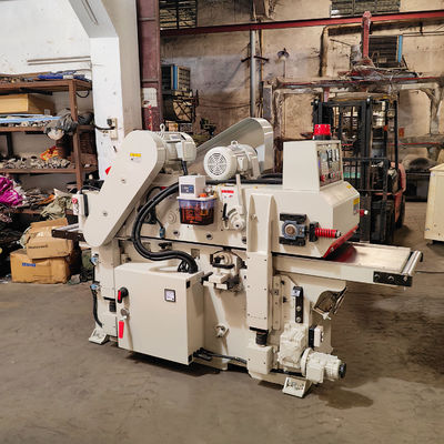 5.5kw Bottom Spindle Double Side Planer Thickener voor zware houtverwerking