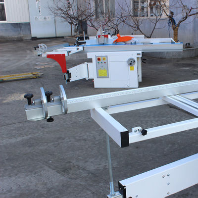 Sachtrotatiesnelheden 2000/3100/4400/7000 t/m voor C300 combinatiemachine voor houtbewerking