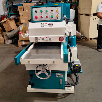 Heavy Duty Bench Planer met multifunctionele automatische voeding en maximale werkdiepte van 5 mm