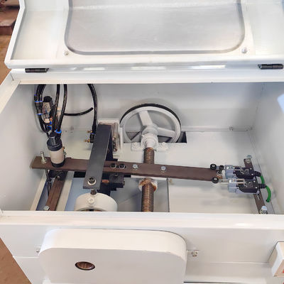 Volledig automatische mopbar bezem Houten tandensnijmachine met schroefspits van 4,3 mm