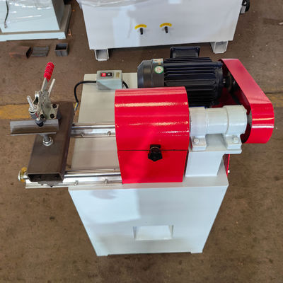 Machines voor het maken van houten stokken voor het verwerken van ronde koppen van houten stokken
