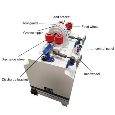 Versnelling van het voedingssysteem met dubbele trekversnelling van 3-5 m/min in houtbewerkingsmachines voor ronde staven