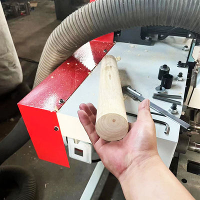 Hoog snelheidsmachine voor het maken van houten ronde staaffreesmachine met optionele spanning 700 kg gewicht