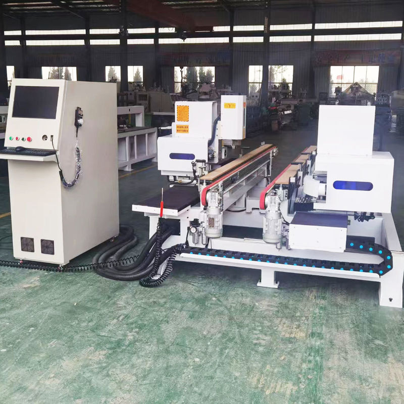 Hoogvermogende CNC-deur slot- en scharnierborenmachine voor de vervaardiging van horizontale deuren