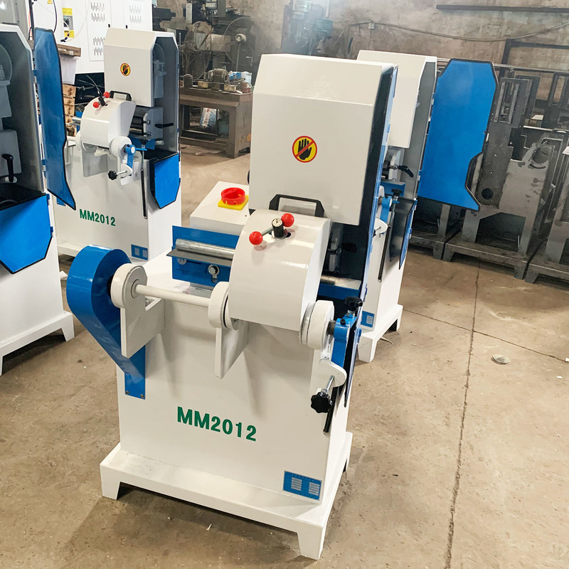 MM2012 Besemshandle Machinery Sander Mop Ronde stokken Polijst Massivhouten zandmachine