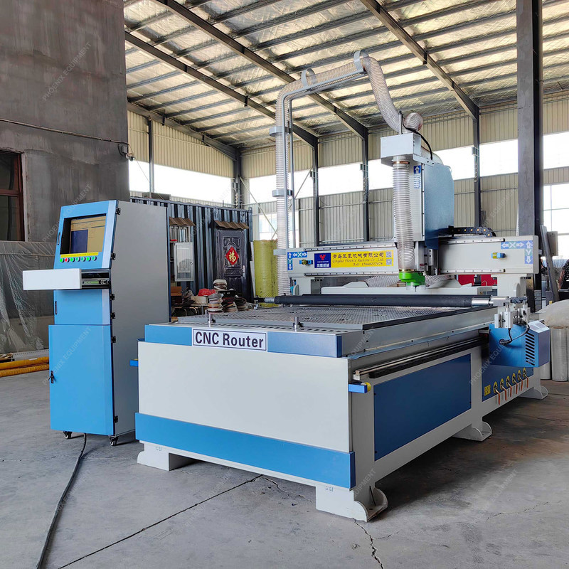 1300 mm Travel CNC freesmachine voor aanpasbaar 3D houtsnijwerk en bord snijden