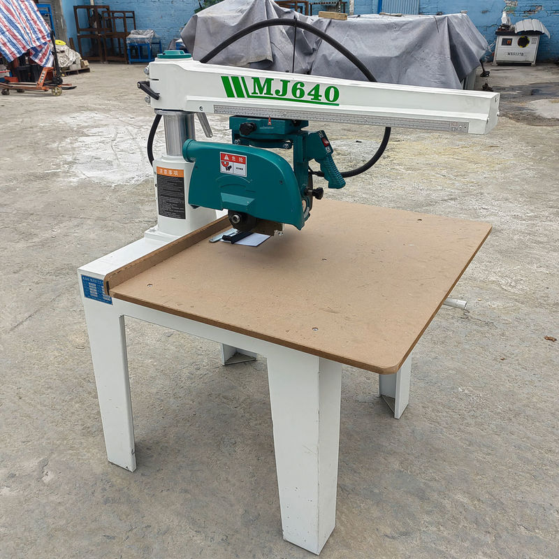 Radialarmzaag 1150*1030*1350mm voor kettingzaag Verticale roterende arm Hand trekzaagmachine