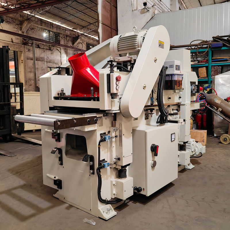5.5kw Bottom Spindle Double Side Planer Thickener voor zware houtverwerking