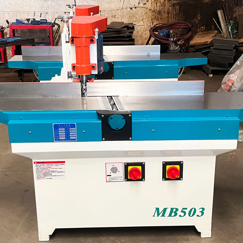 Aanpasbare industriële houtplaner 4 mm diepe spiraaloppervlakplaner met 2,2 kW vermogen
