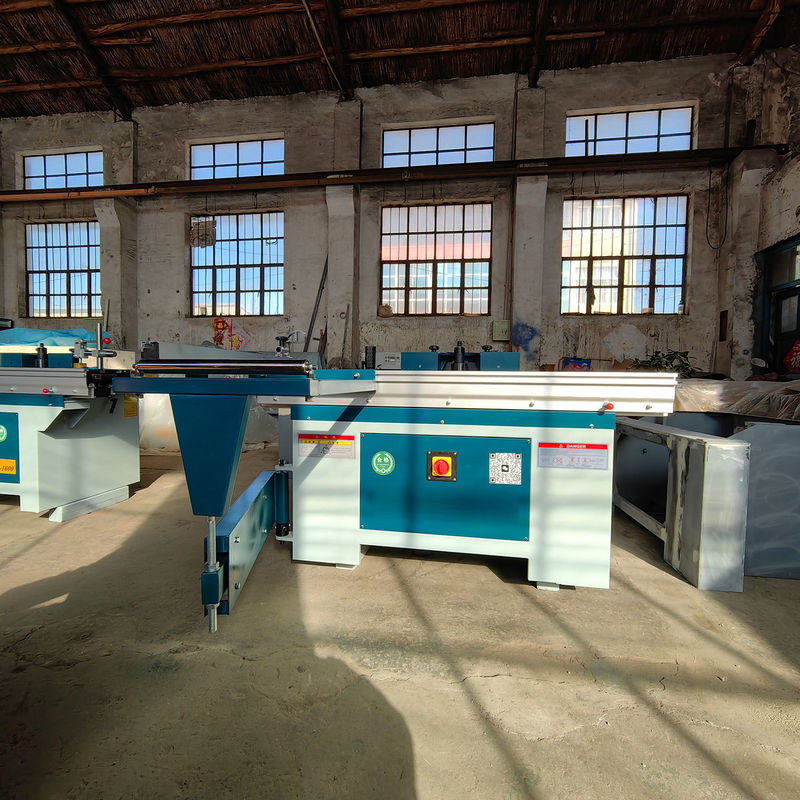 120 mm Max. Werkdikte Houtspindelvormer met 35 mm verticale as in ontwerp